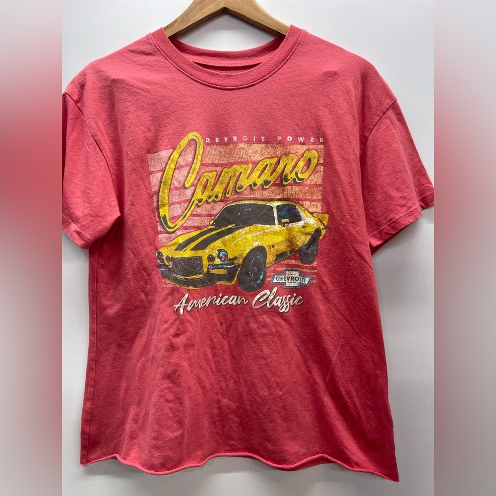 Coral‎ Pink Camaro Graphic Crop Top